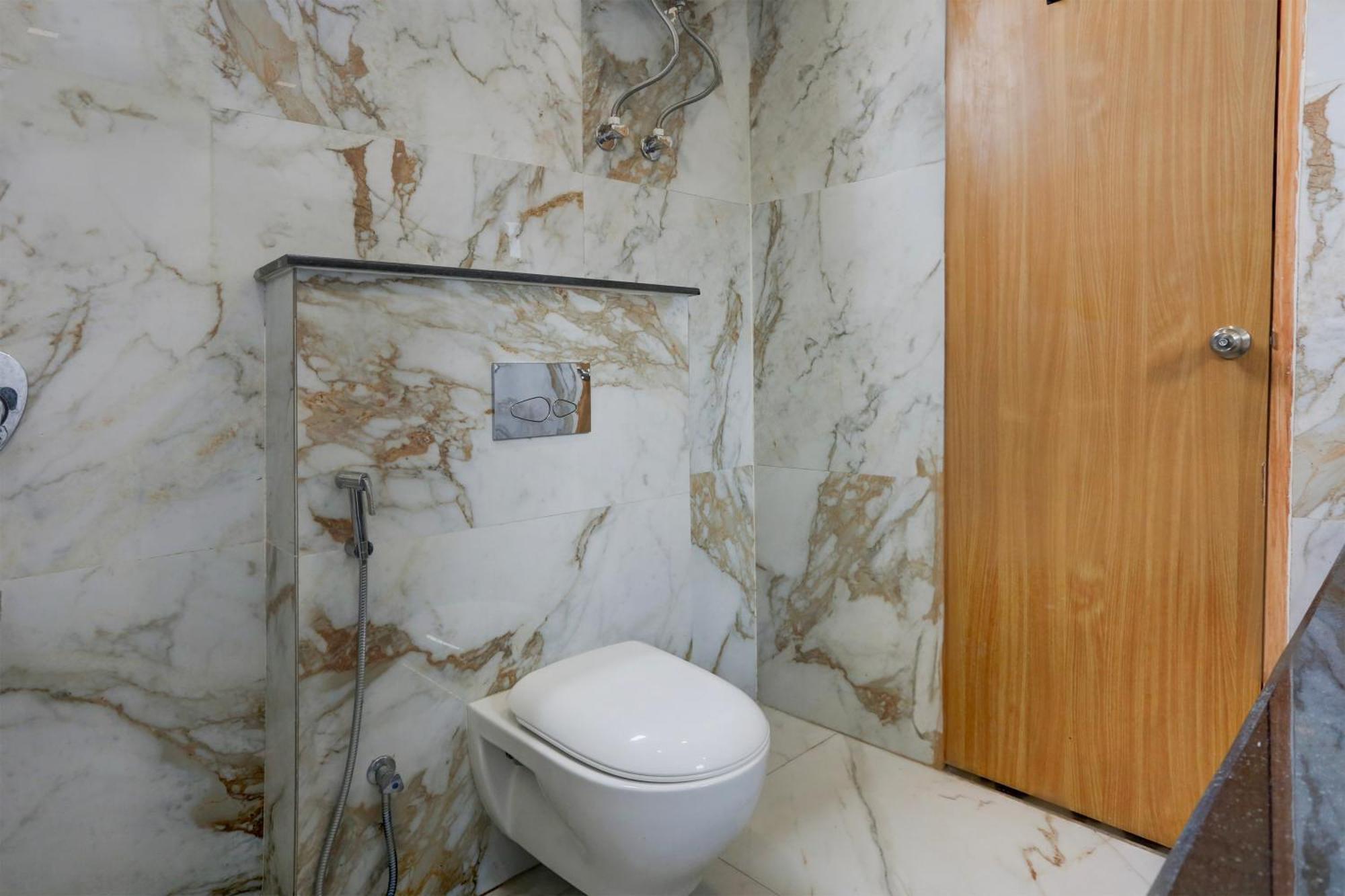 Palette Calista Premium Resort Samalkha Exterior photo